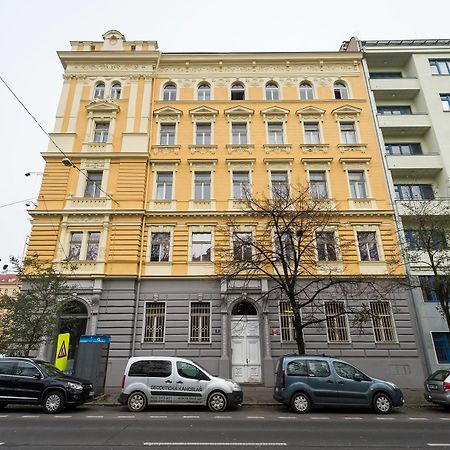 Apartment Sokolska Прага Екстер'єр фото