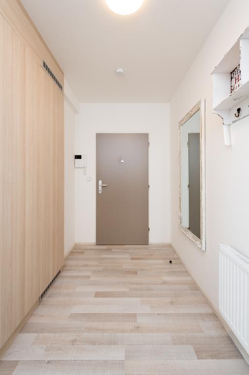 Apartment Sokolska Прага Екстер'єр фото