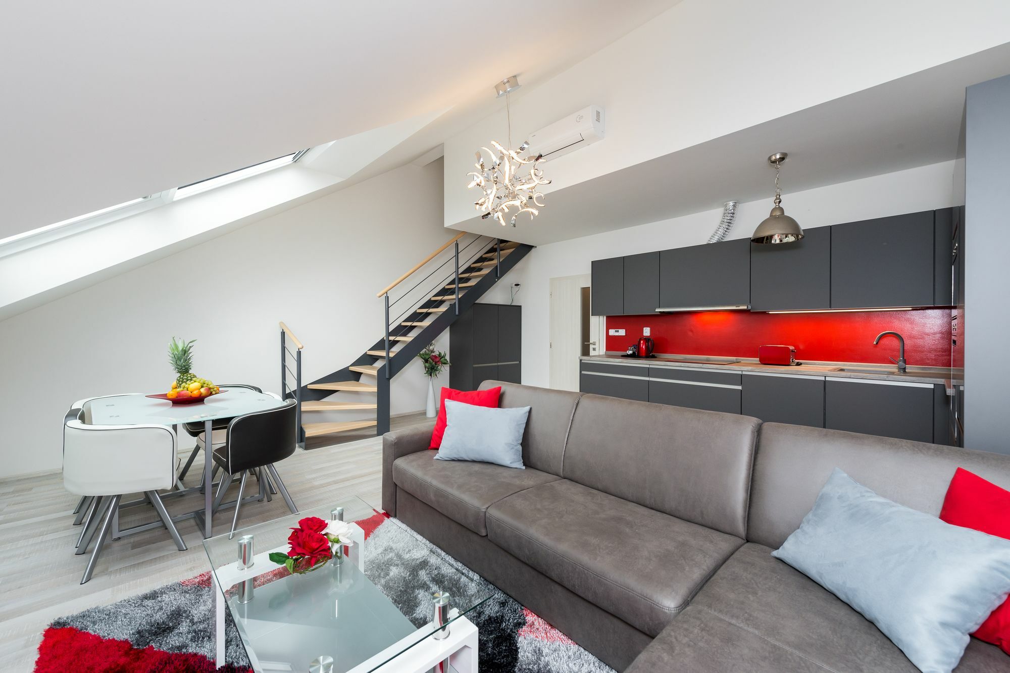 Apartment Sokolska Прага Екстер'єр фото